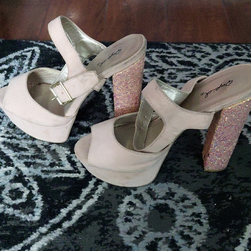 Qupid Blush Pink Glitter Platform Heels - Picture 4 of 8
